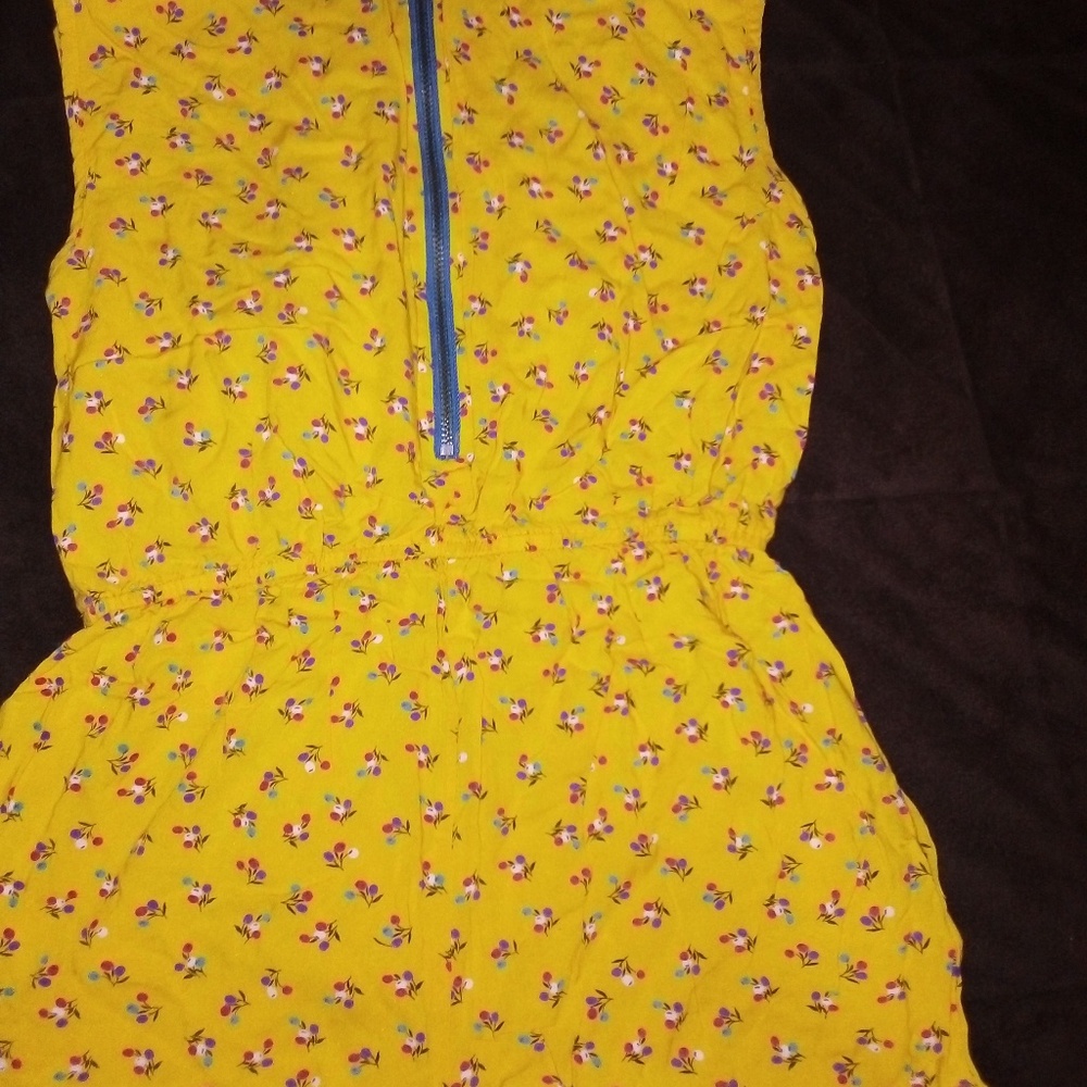 Short - Picture 3 of 3